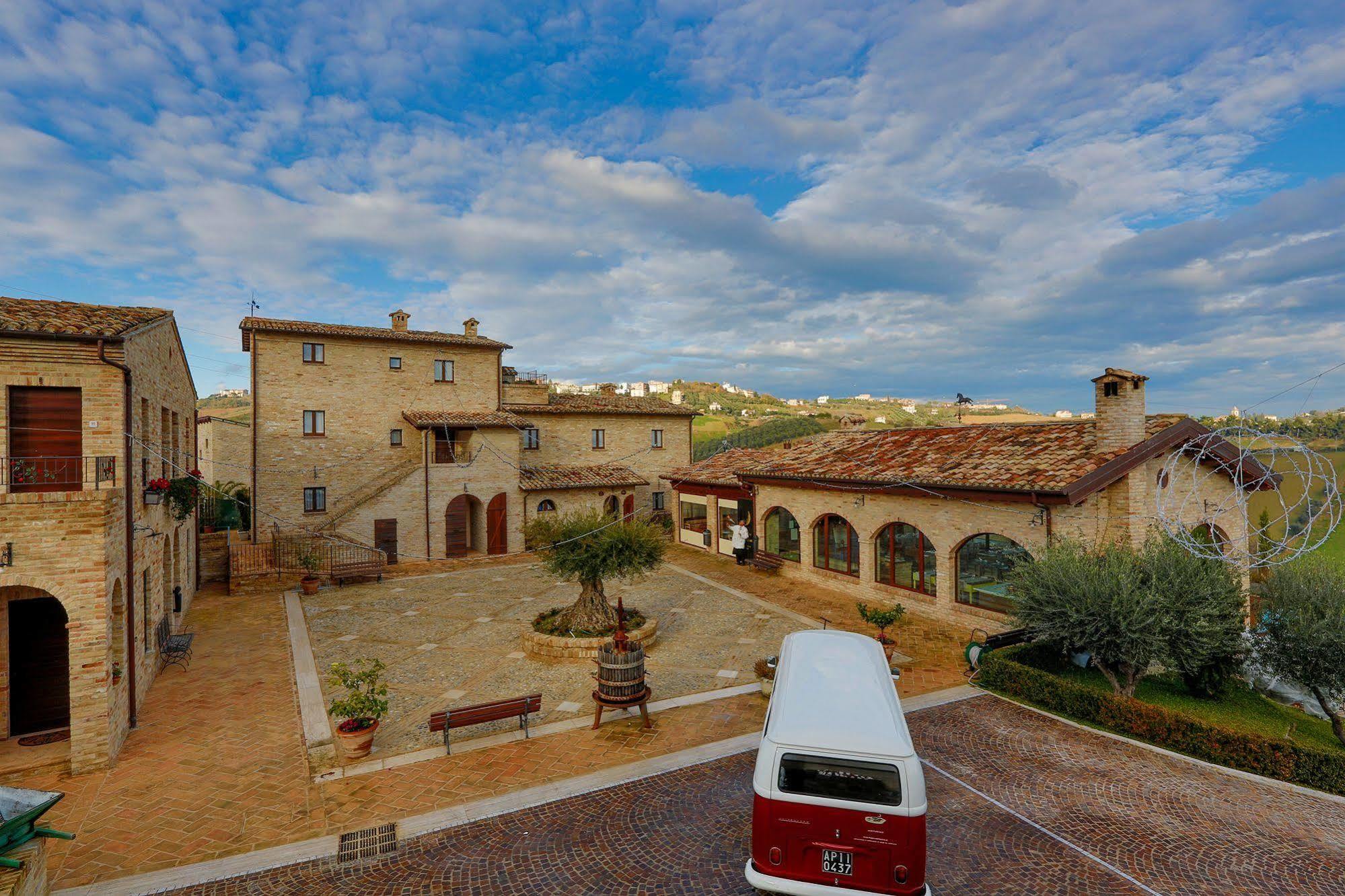 Agriturismo Il Sapore Della Luna Monteprandone Eksteriør bilde